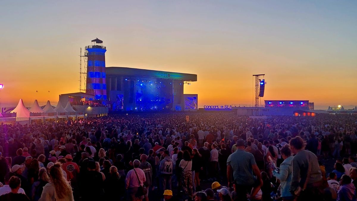 BLØF sluit zonnige editie Concert at Sea af met ode aan Zeeland en bedankt de burgemeester