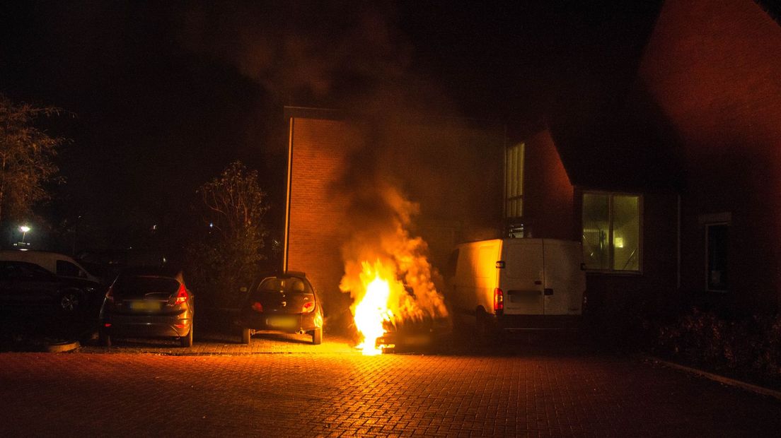 Autobrand in Steenwijk