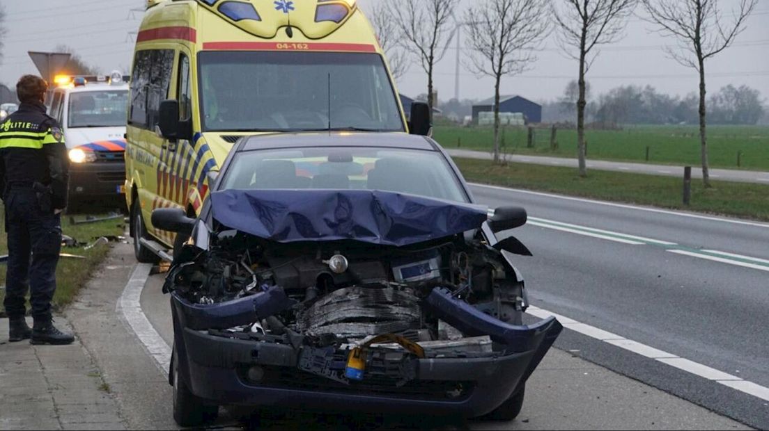 Kop-staartbotsing bij Nieuwleusen