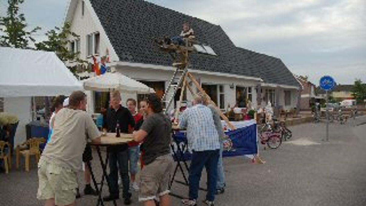 Paalzitten in Weiteveen