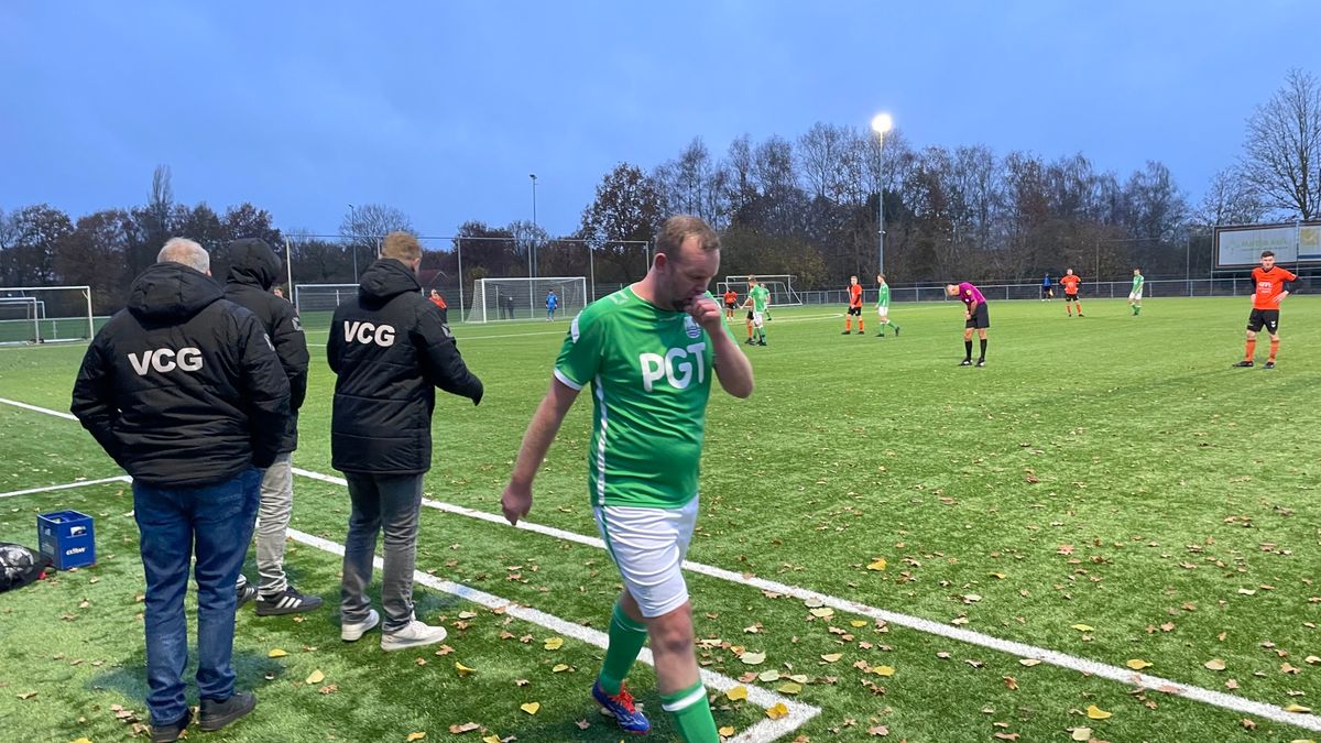 VCG knokt zich terug in Hollandscheveld: 'Ze parkeerden de bus'