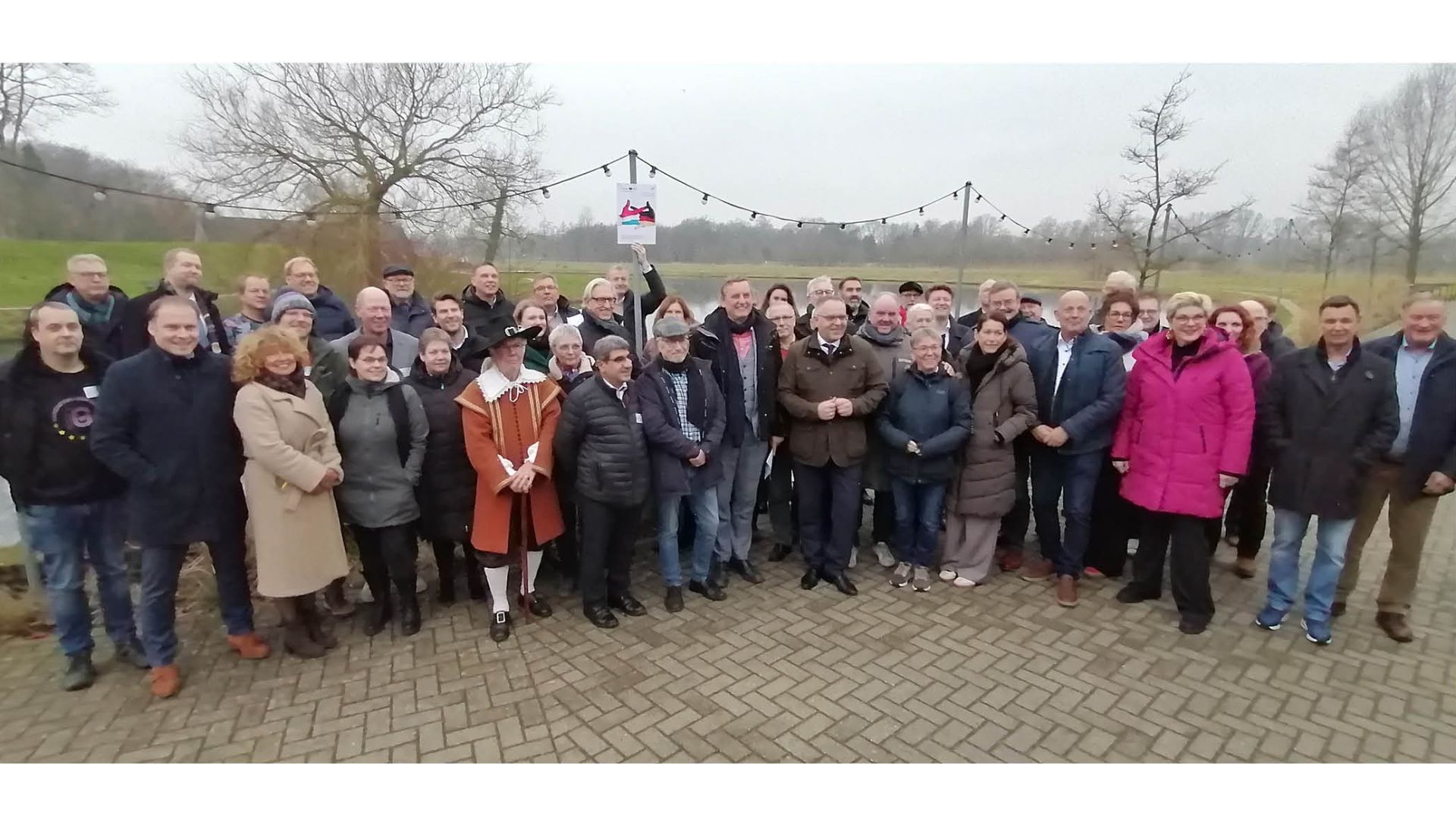 De raadsleden uit de gemeenten Aalten en Bocholt.