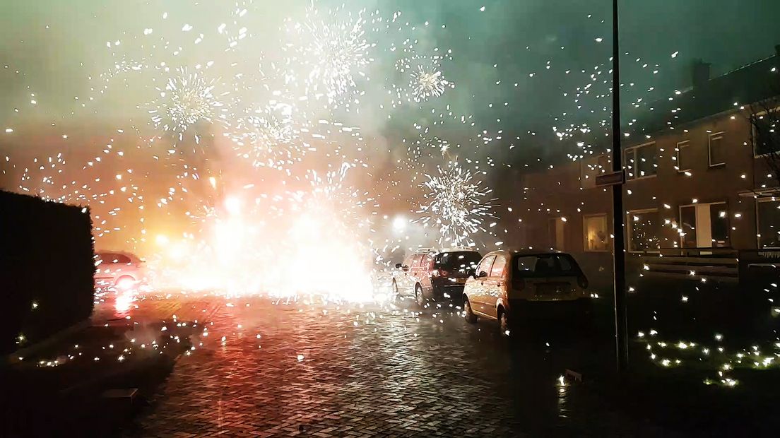 Nog veel incidenten tijdens jaarwisseling  in Noord-Nederland (Rechten: persbureau Meter)