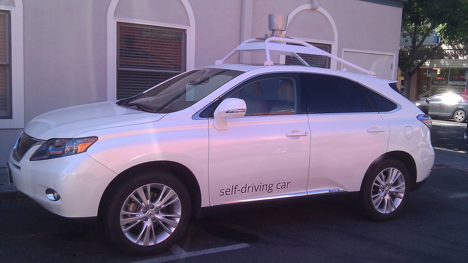 Lopend Vuur: Een zelfrijdende auto op de Groninger wegen is een slecht idee