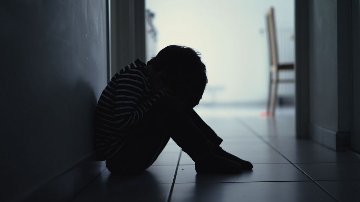 Man (44) videobelt met minderjarige meisjes en maakt stiekem opnames