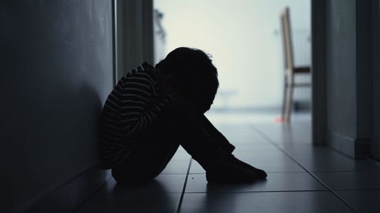 Man (44) videobelt met minderjarige meisjes en maakt stiekem opnames