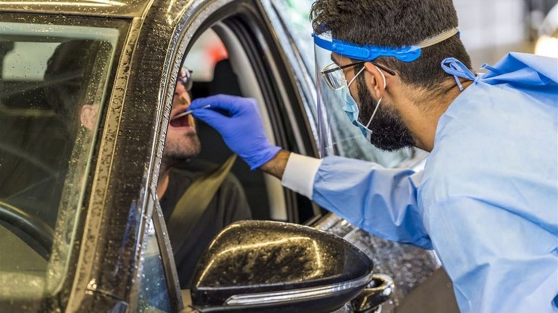Coronatest, foto ter illustratie