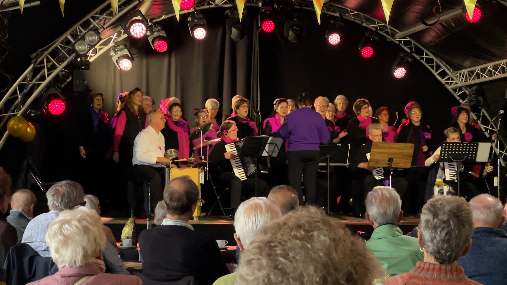Na tien jaar eindelijk weer een feestweek in Hagestein: 'Ik ben gewoon buiten adem'