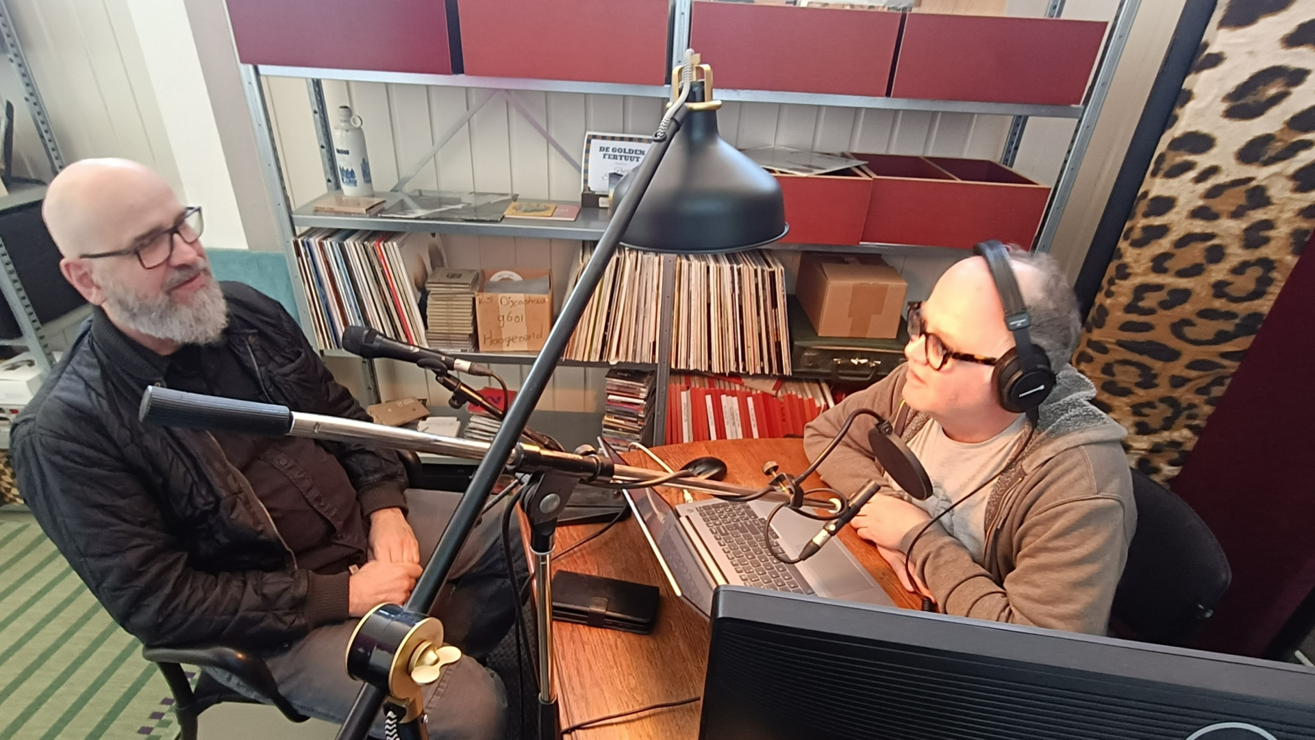 Twij Deuntjes: Robert de Keijser live in de studio, de nieuwe plaat van StAD komt eraan