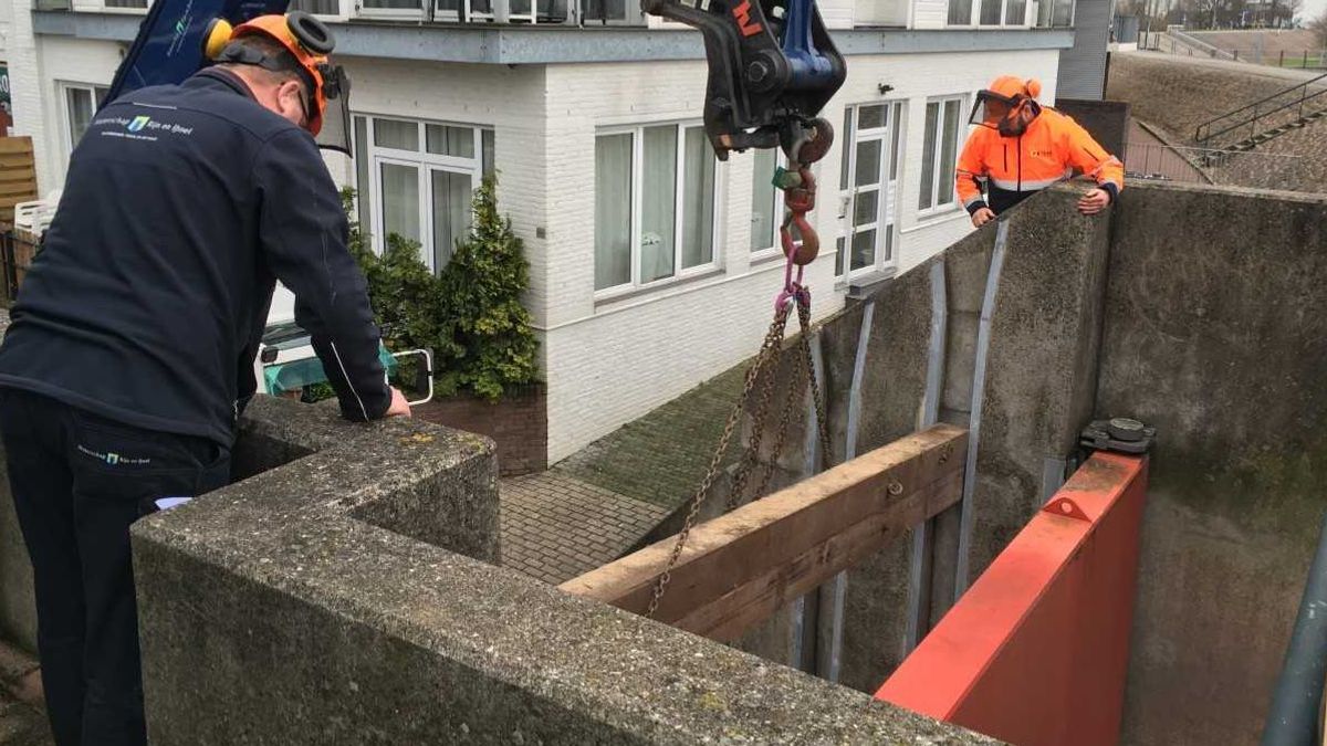 Hoogwater: coupure bij Tolkamer voor het eerst in 7 jaar dicht