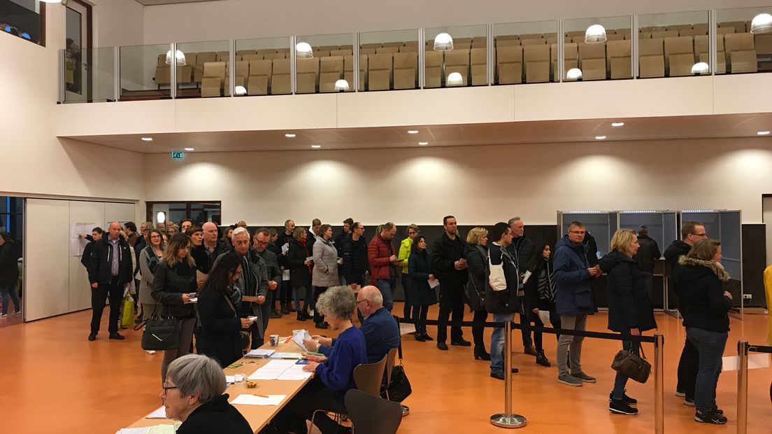 Er gingen gisteren meer Drenten naar de stembus dan vier jaar geleden (Rechten: RTV Drenthe/Andries Ophof)