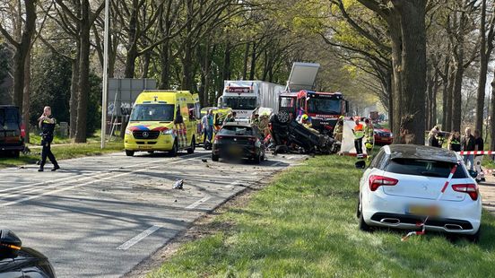 Zwaargewonde bij ernstig ongeval op N224. Zwaargewonde bij ernstig ongeval op N224.