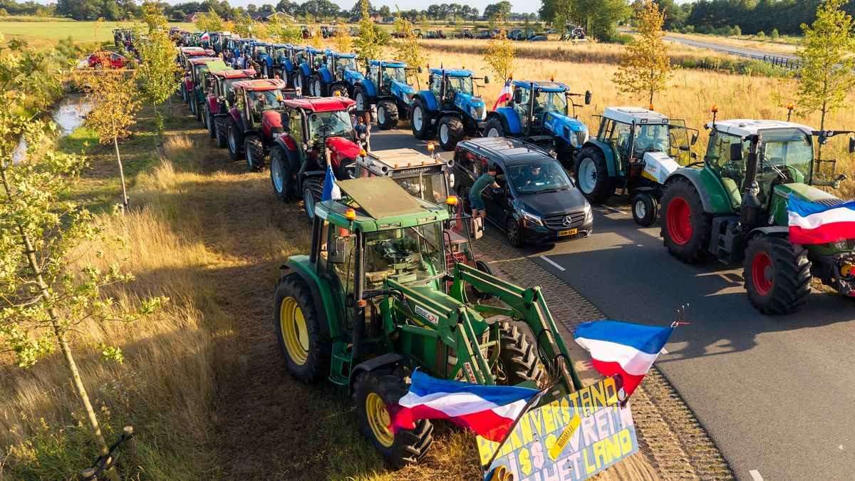Hardenberg tekent steunbrief van boeren