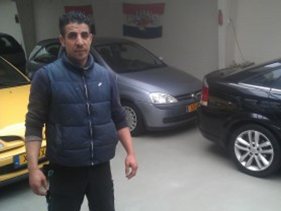Autohandelaar Hamid Bouchkrout