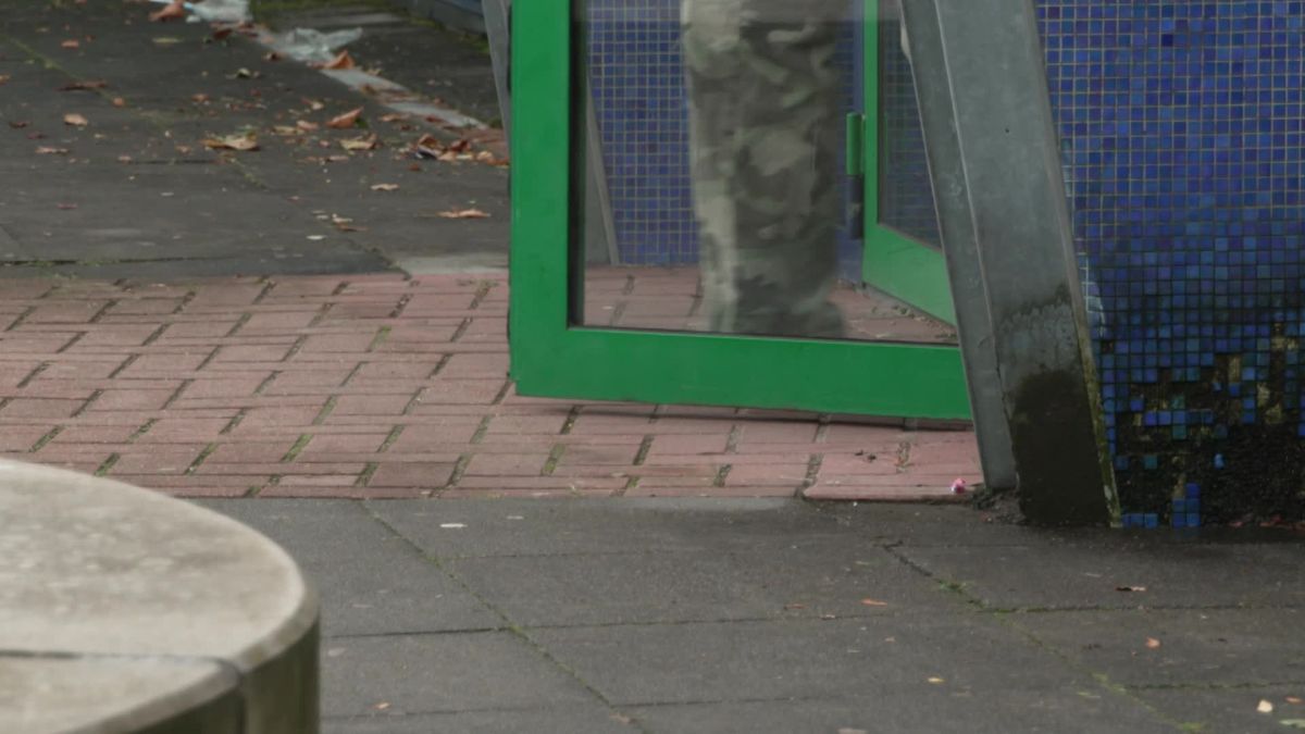 Op het Twents Carmel College in Oldenzaal proberen docenten beter toezicht te houden.