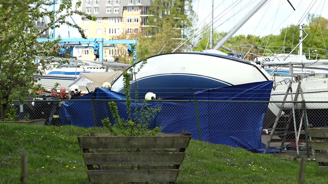 Het ongeluk in de Leidschendamse jachthaven.