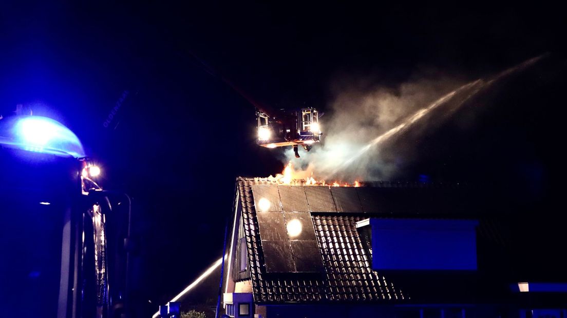 Uitslaande brand in woning De Lutte