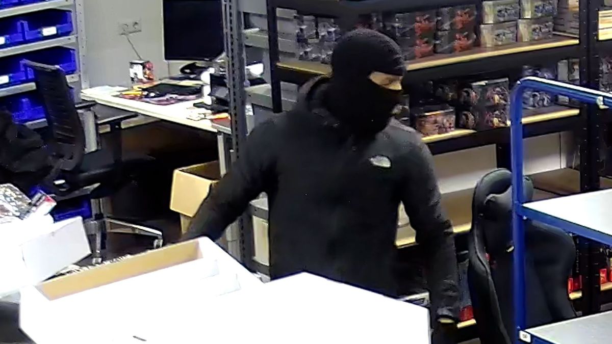 Pokémon-buit van 45.000 euro weg na blikseminbraak in Ermelo