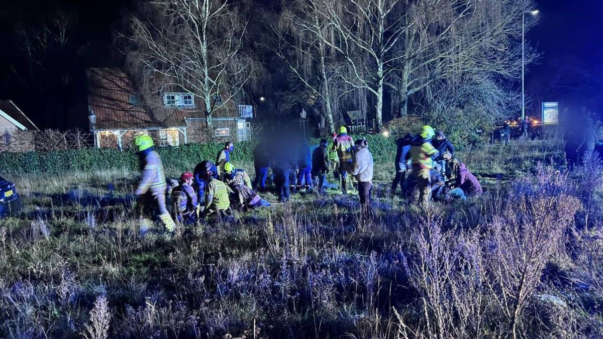 LIVE | Bestuurder is 56-jarige vrouw uit Nunspeet • negen gewonden bij lichtjestour