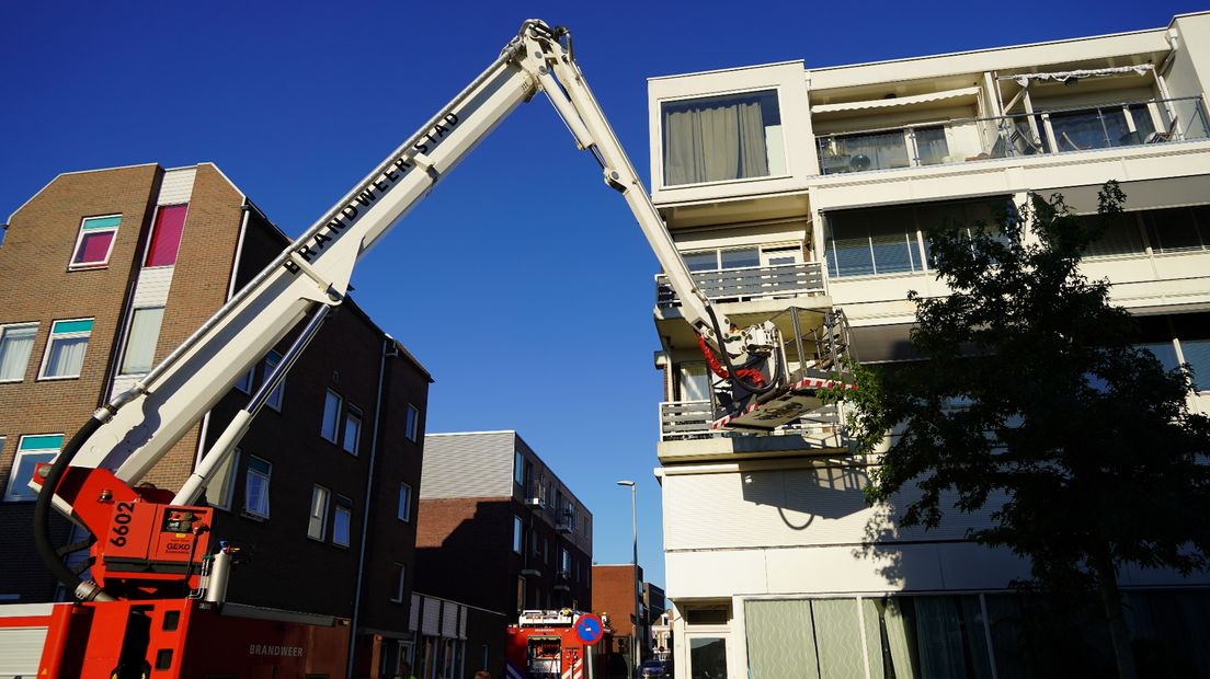 Brandweer ter plaatse bij het balkon