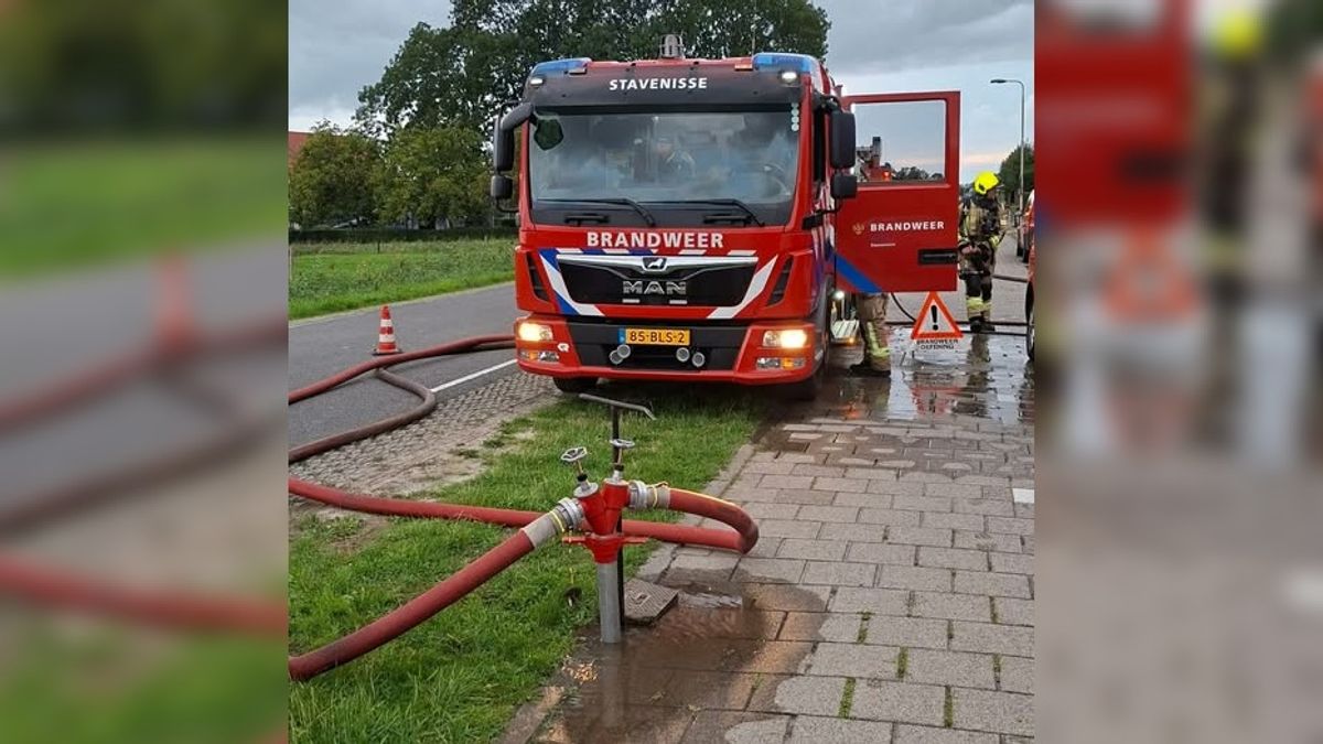 Twee branden bij een woning en voertuig in Sint-Maartensdijk
