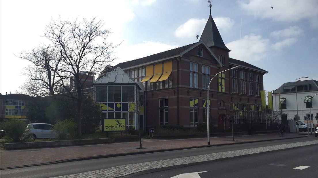 De hoofdvestiging van Topicus bij station Deventer