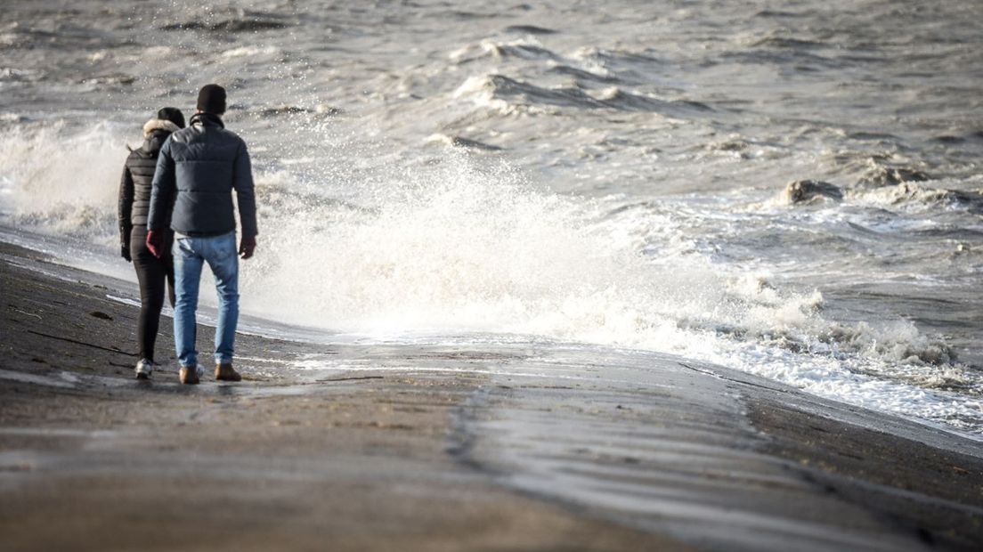 De storm raasde dinsdag over het Groninger land