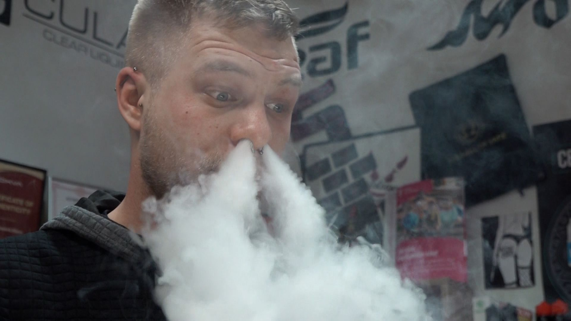 Steeds meer klanten in deze Duitse vapeshop zijn Nederlanders