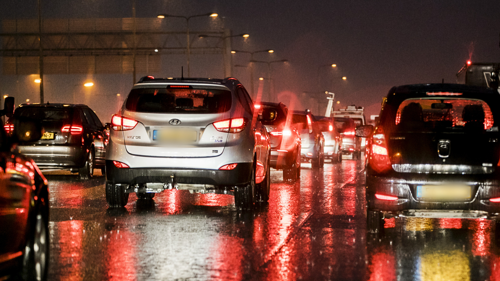 Drukke ochtendspits na ongeluk op A27 bij De Bilt.