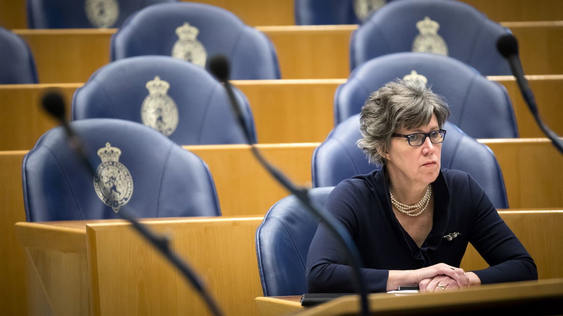 Joba van den Berg tijdens een debat in de Tweede Kamer