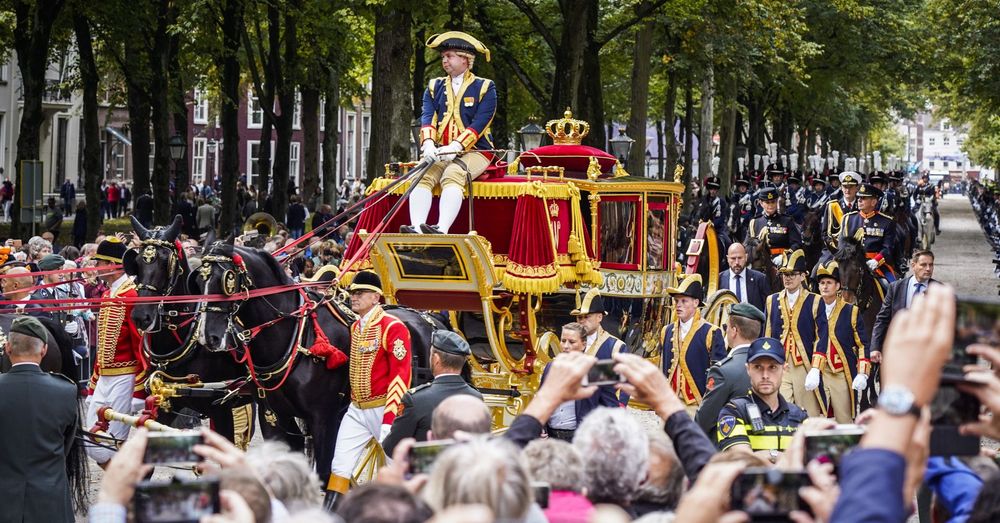 Rijtoer Troonrede En Balkonscène Kijk Hier Live Naar Prinsjesdag Omroep West 