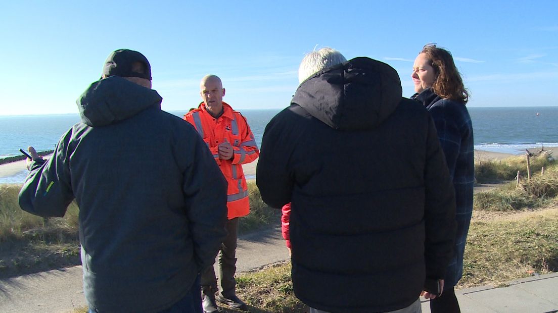 Denen onder de indruk van Zeeuwse dijken en lange mannen