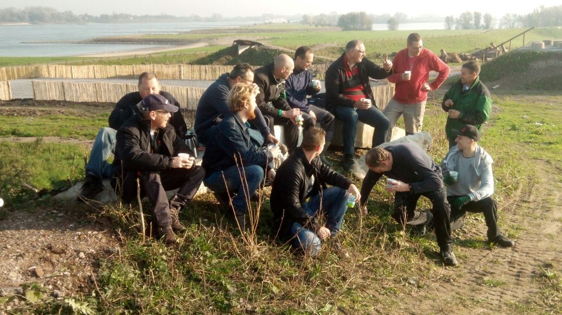 Het mountainbikepark in Zaltbommel zou zaterdag zijn feestelijke opening hebben, maar deze ging niet door omdat het parcours nog niet af is. De reden daarvoor is dat er te weinig vrijwilligers zijn.