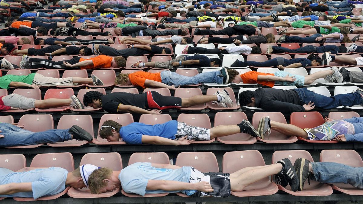 Na tien jaar doet Noordscheschut opnieuw gooi naar wereldrecord planking