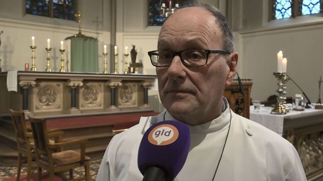Willem Achtereekte, lekenvoorganger in de rooms-katholieke kerk in Joppe