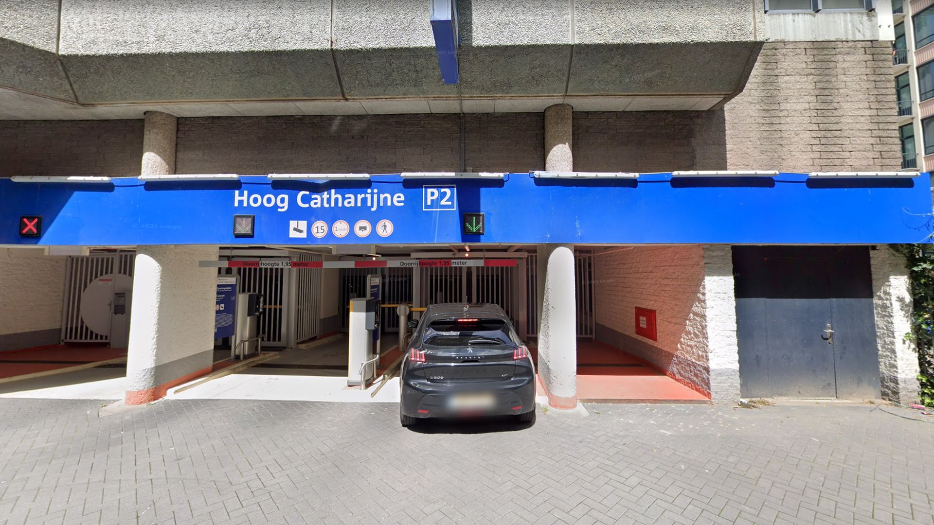 Honderden auto-inbraken en fietsdiefstallen: zo veilig is parkeren bij Hoog Catharijne