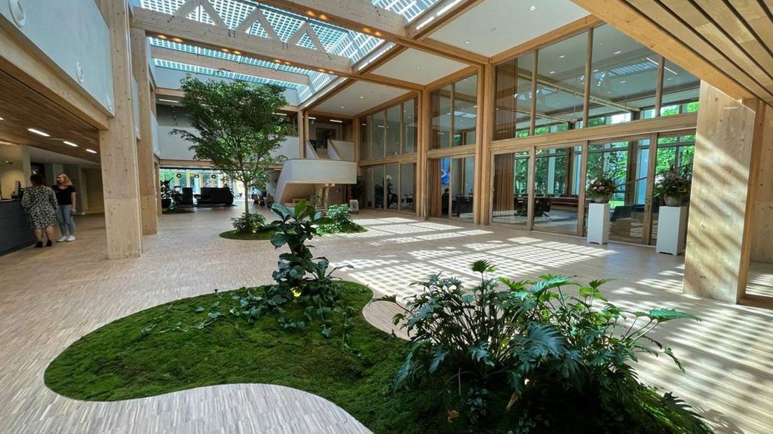 Het nieuwe gemeentehuis van de gemeente Voorst.