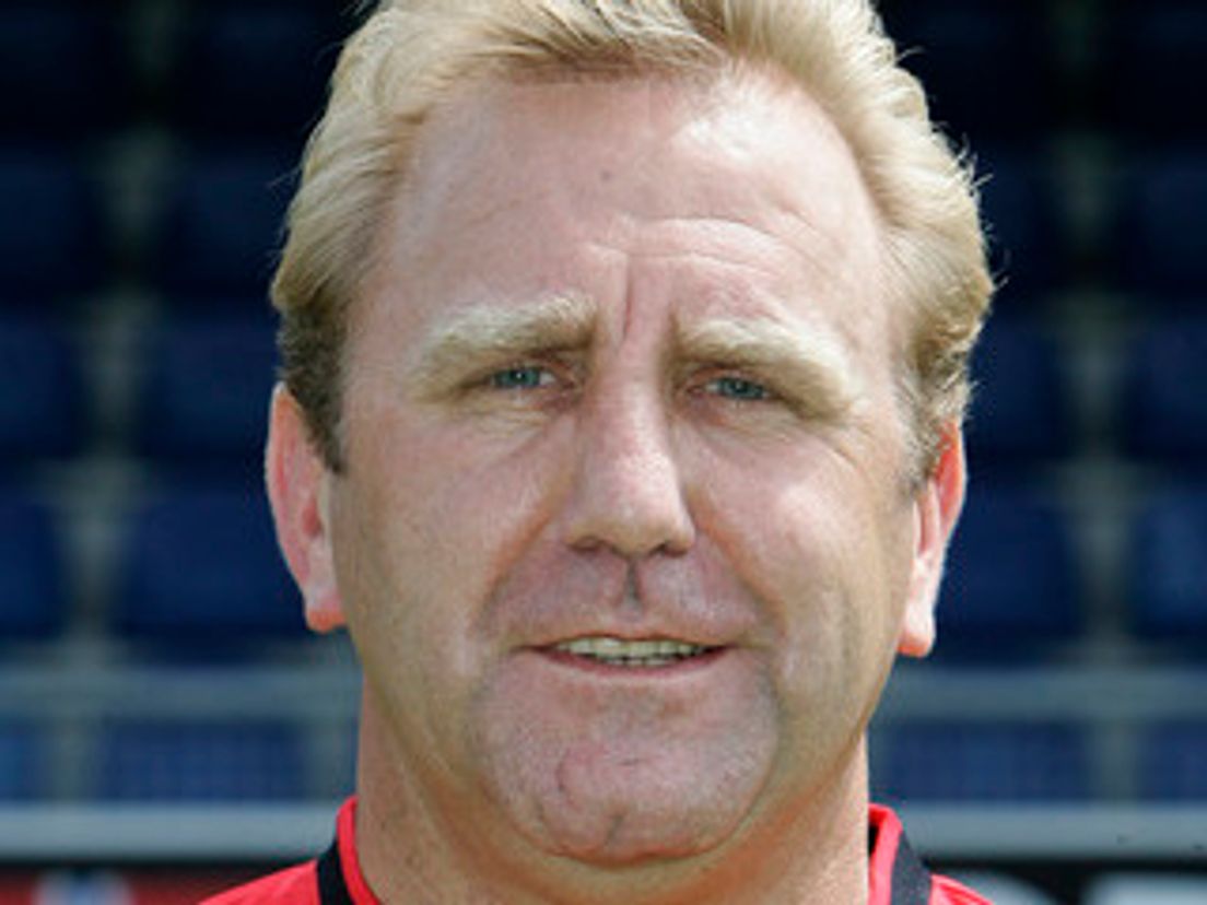 hoekstra.cropresize.tmp.jpg