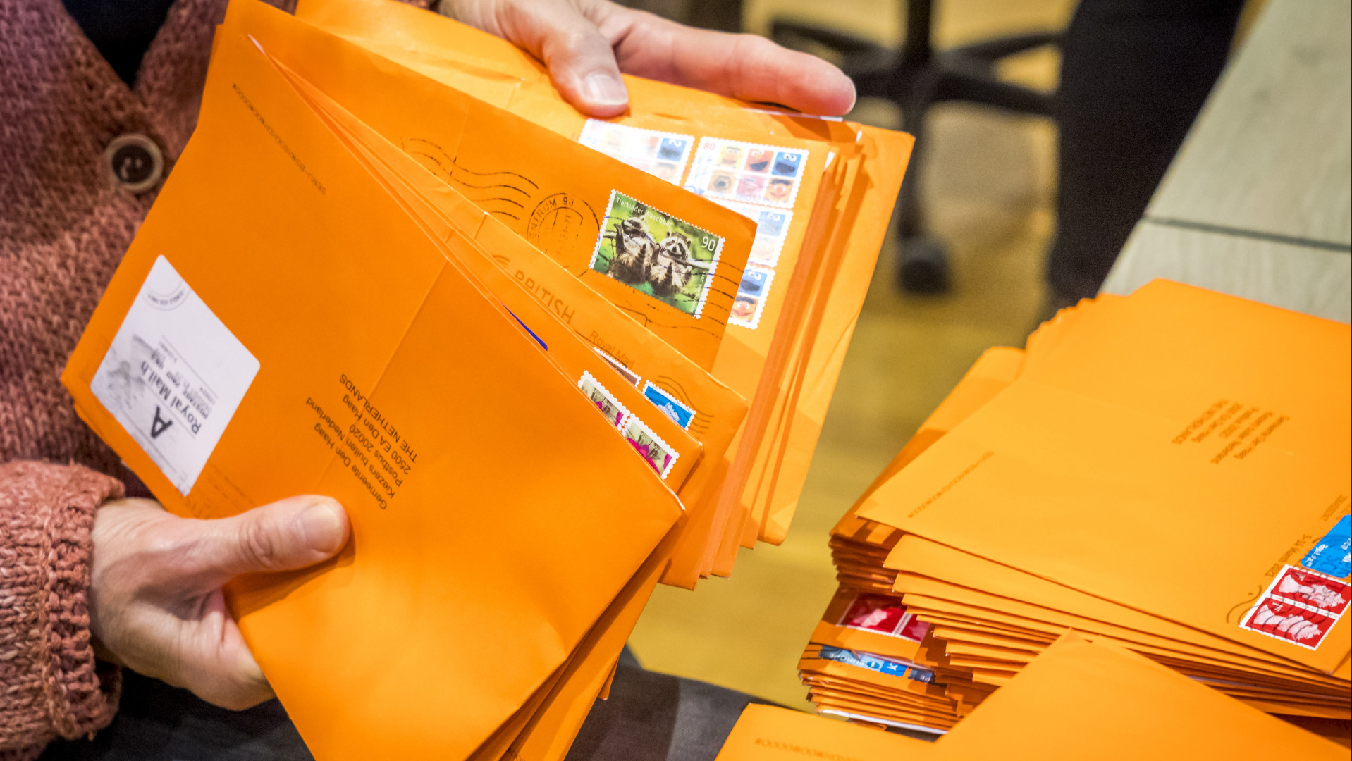 Tweede Kamerverkiezingen | Meer dan 135.000 Nederlanders in het buitenland stemmen mee