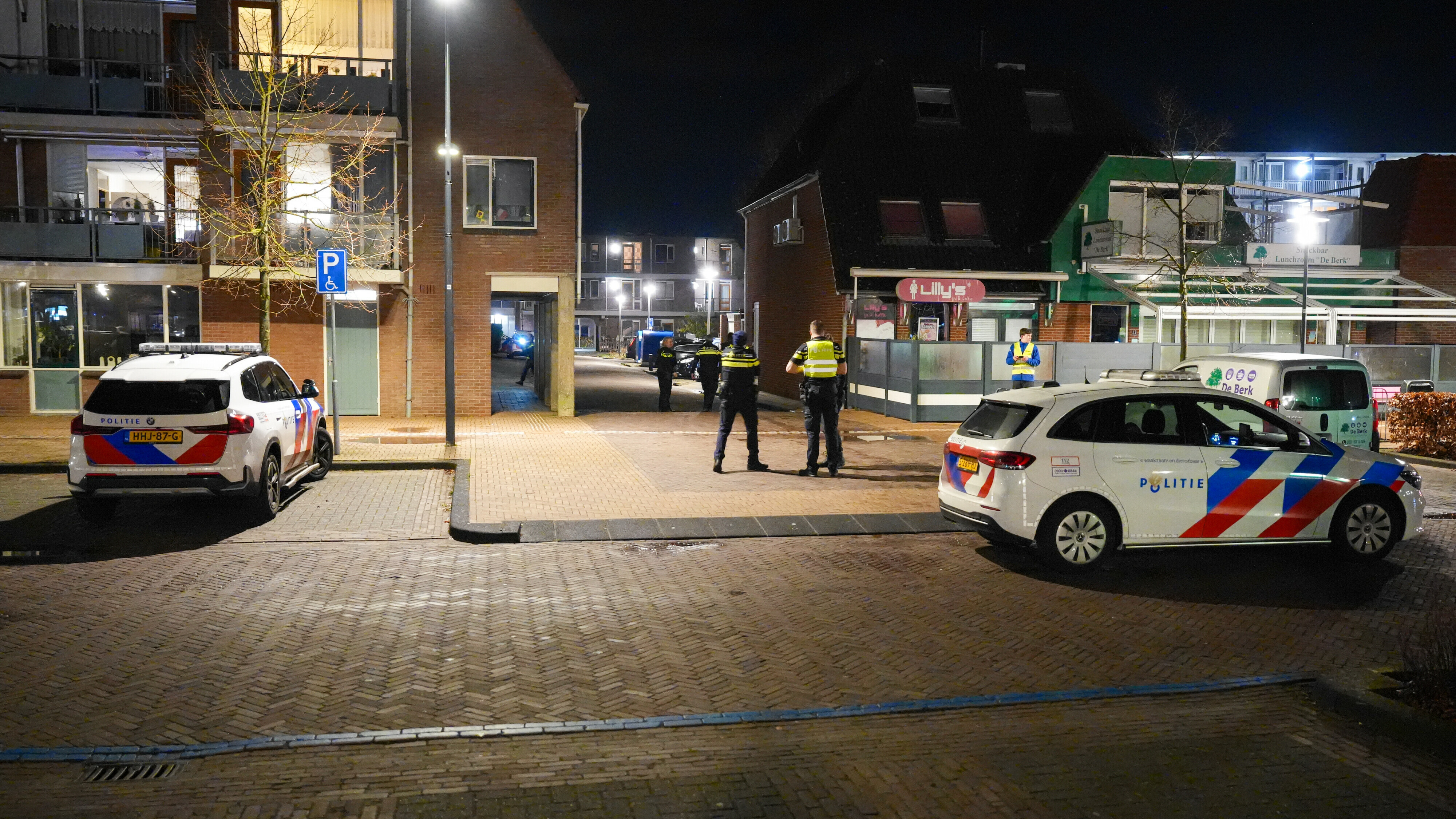 Gewapende overval op woning in Roden, verdachten spoorloos