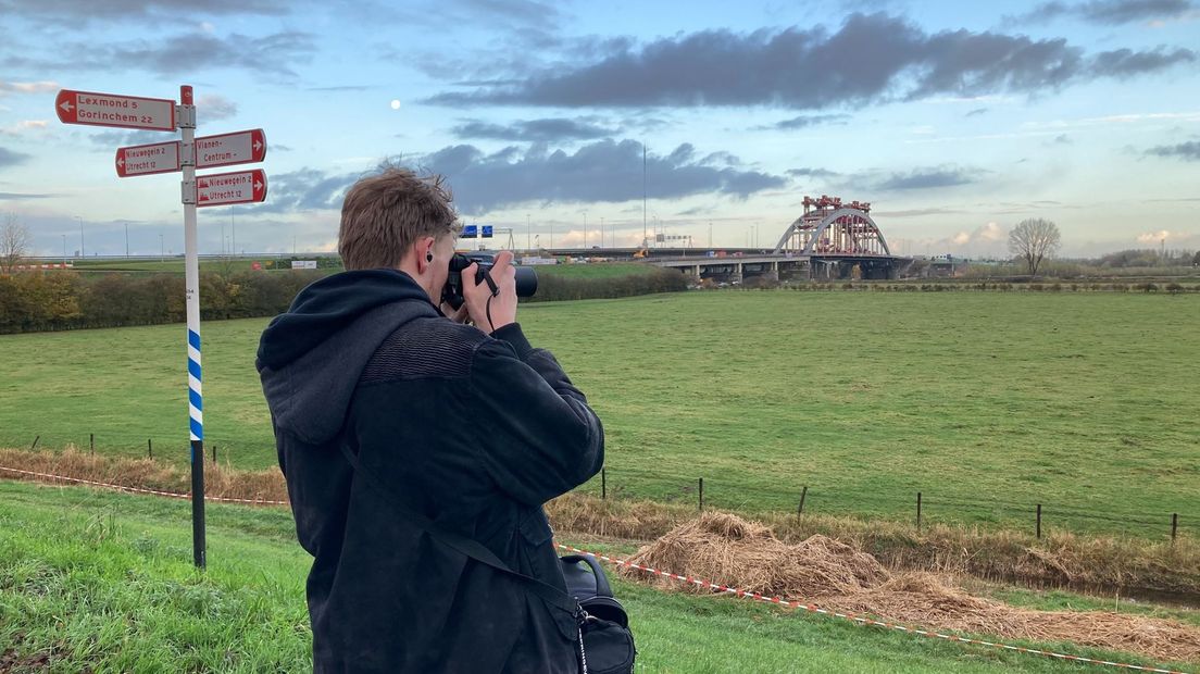 Nog een laatste foto van de boogbrug