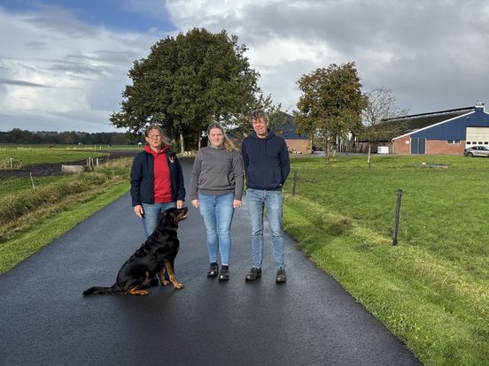 RTV Drenthe maakt portrettenreeks Van de Kaart over boerengezinnen die moeten wijken voor Defensie