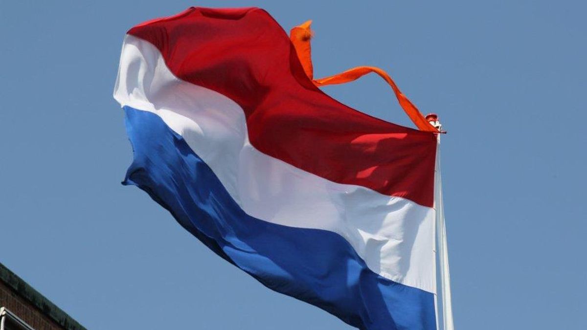 Liveblog Koningsdag in Overijssel: Slapend rijk worden en dansen in Zwolle en Enschede