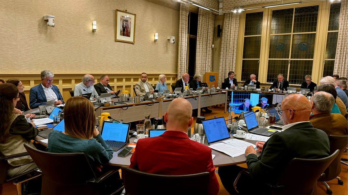 Bezorgde raadsleden willen asielopvang Soestdijk met eigen ogen zien