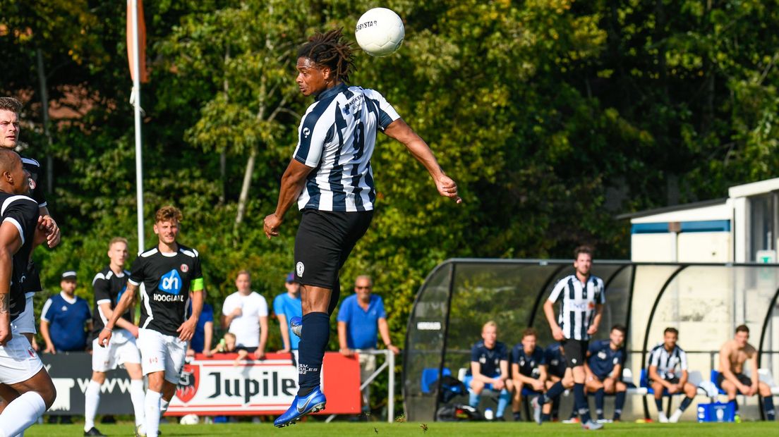 Tyrone Fonville, topscorer van de derde divisie B