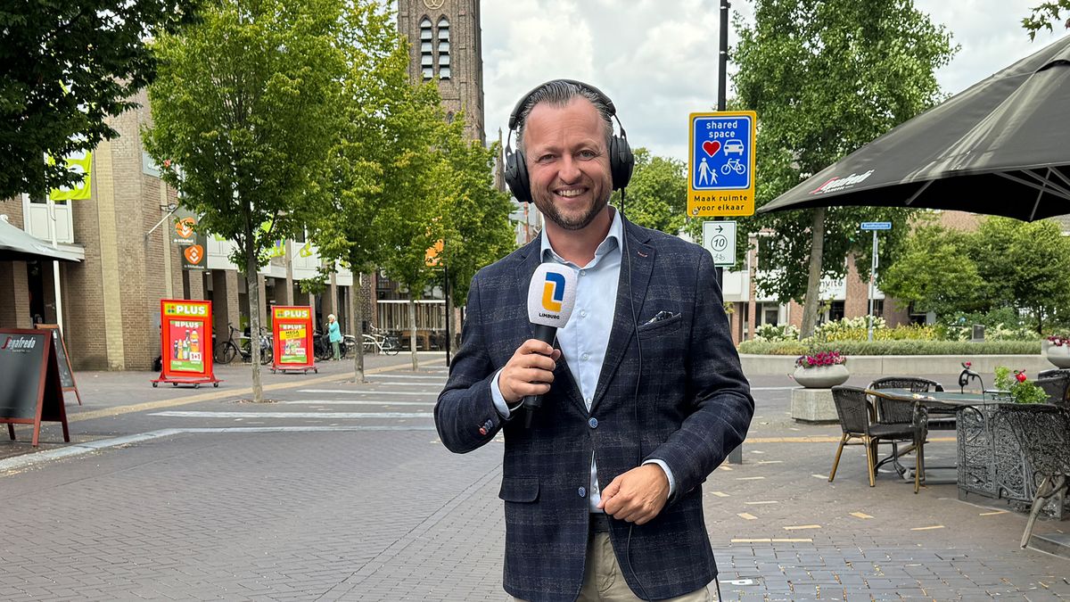 Burgemeester van Beesel als reporter op L1 Radio vanuit de Vierdaagse