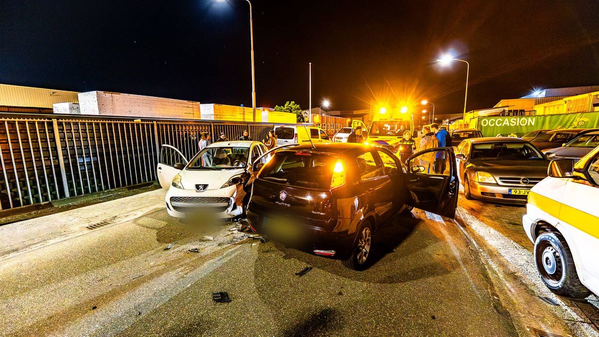 Zware botsing op industrieterrein in Weurt