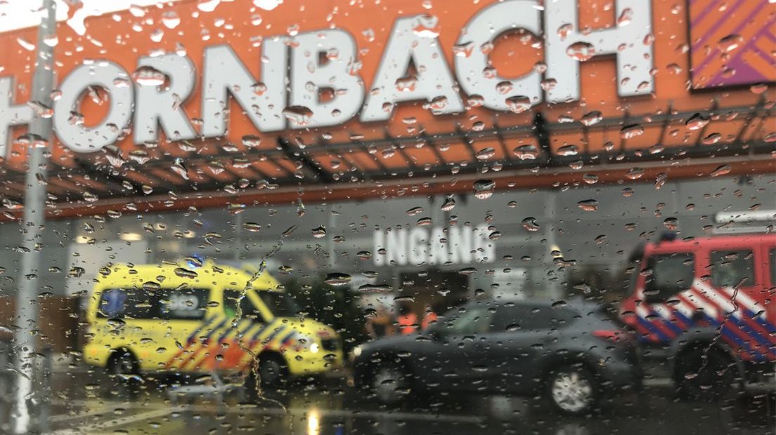 Ambulance voor de Hornbach