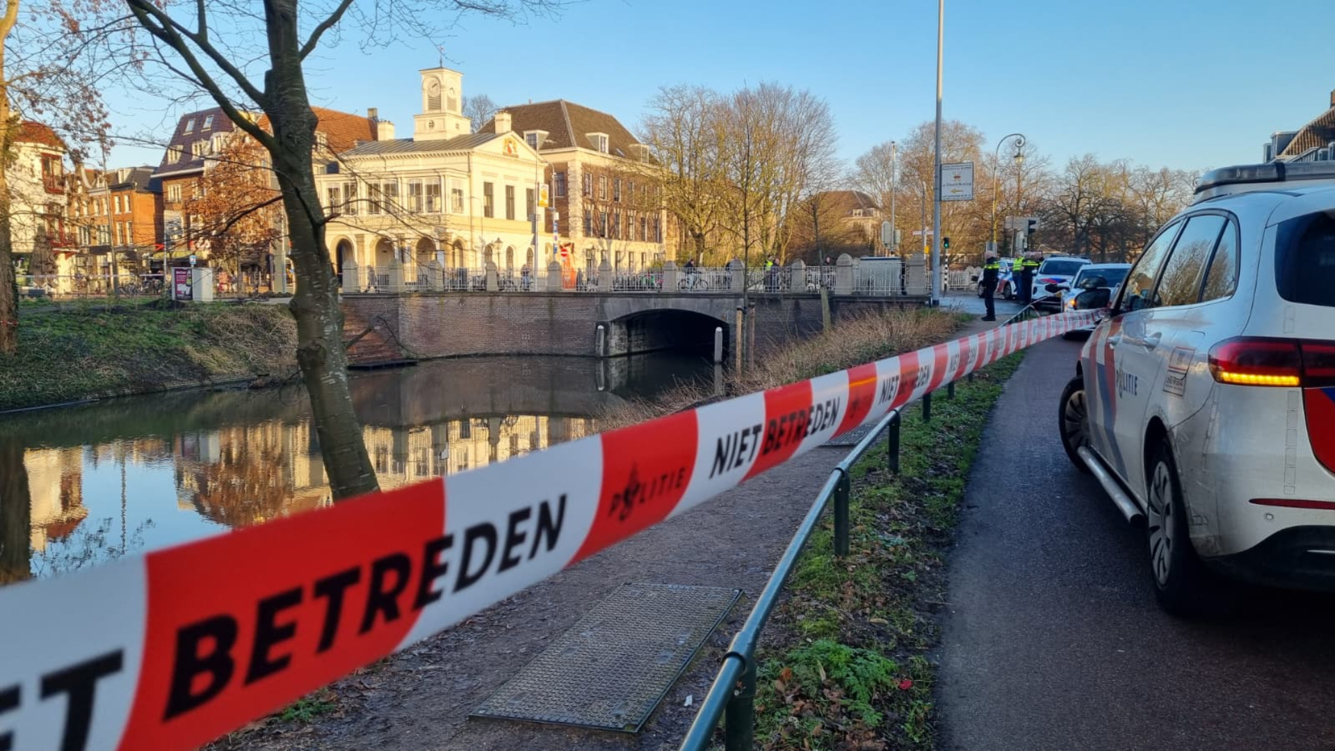 Overleden man in singel was 35, zonder vaste woon- en verblijfplaats
