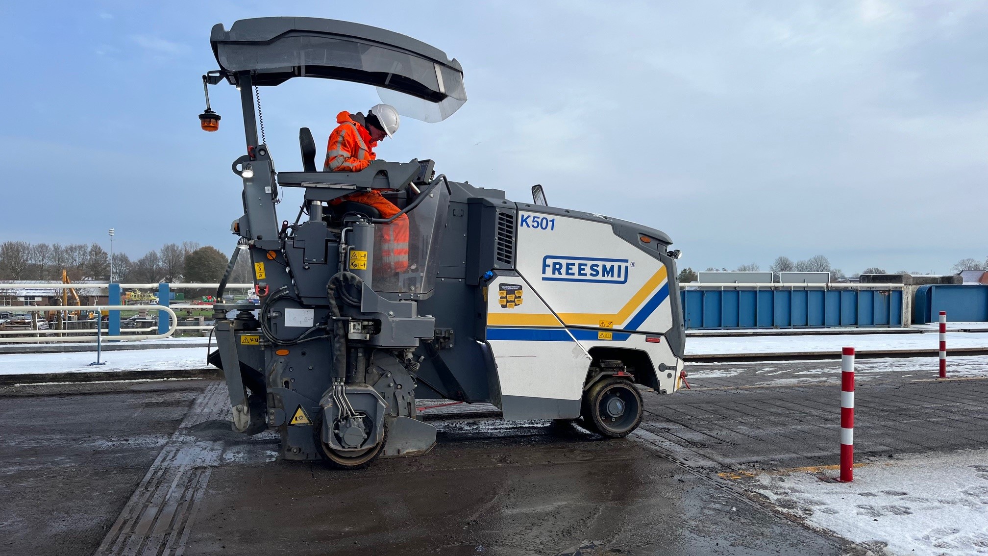 Overbelaste brug bij Uitwellingerga week afgesloten voor reparaties